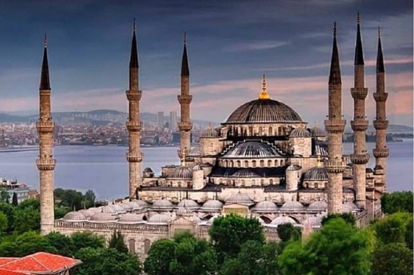 Dubai dan Istanbul Jadi Destinasi Favorit Jelang Ramadan