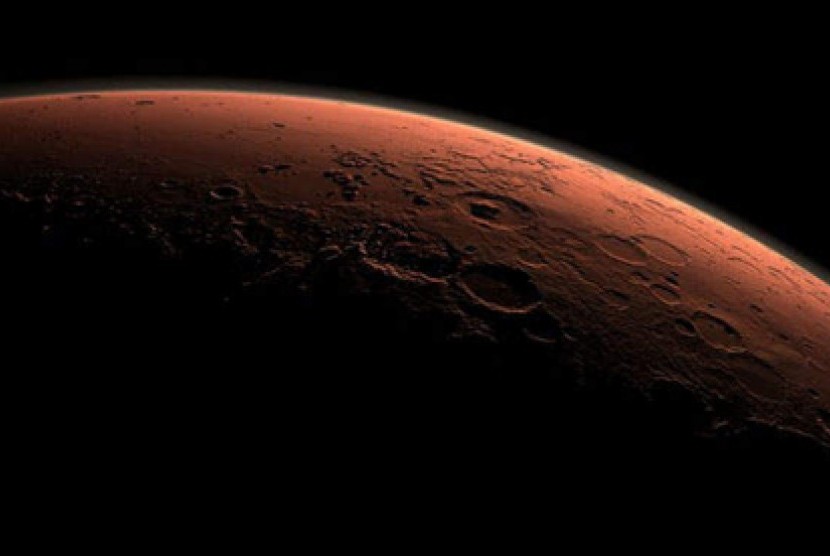 Pesawat Ruang Angkasa ESA Memotret Pemandangan Indah Gunung Berapi Mars 