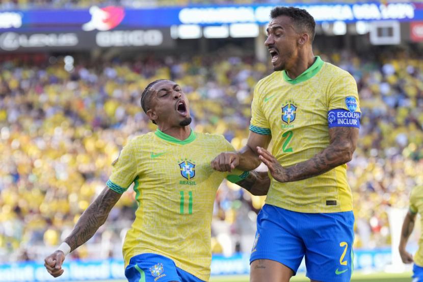 Main Imbang 1-1, Brasil Runner-up Grup D, Dampingi Kolombia ke Perempat Final Copa America