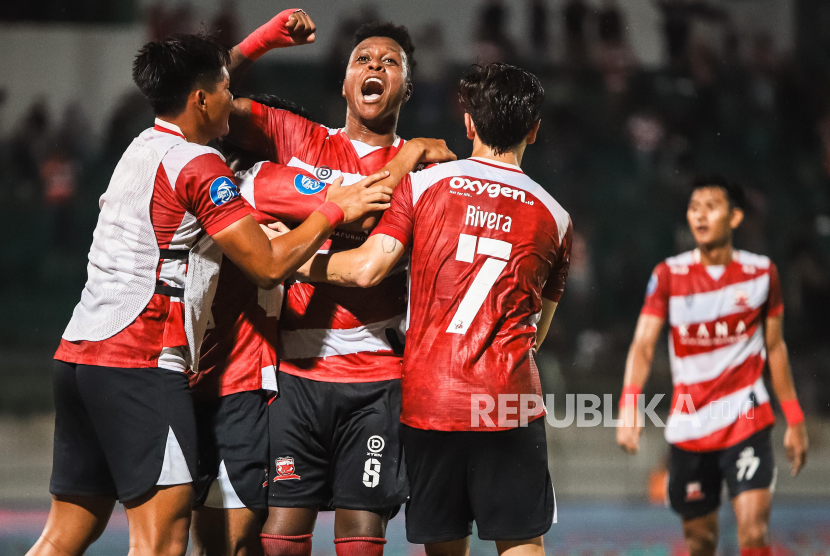 Pelatih Madura United Ungkap Penyebab Kekalahan dari Bhayangkara FC, Salah Satunya Wasit